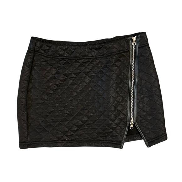 Express Quilted Micro Mini Skirt Size 8 Biker Going Out Goth Moto Side Zip Sexy - Picture 1 of 6